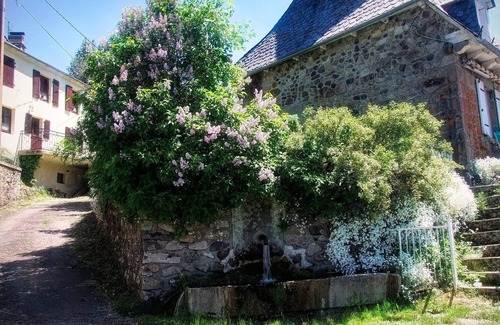 Saint-Jacques-des-Blats Casa | giteduplombducantal a los guardias en Saint-Jacques-Des-Blats