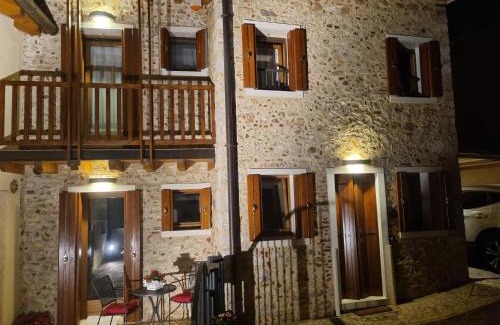 Pove del Grappa Casa | Giulietta e Romeo