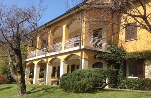 Sarnico Cama Y Desayuno | Giuseppe B&B