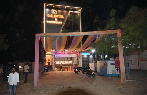 Varanasi Hotel | GK Hotel and Restaurant