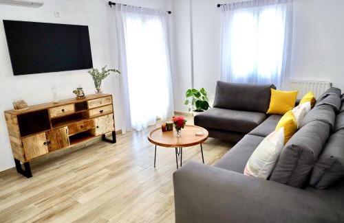 Nafpaktos Apartamento | GK - Modern Apartment