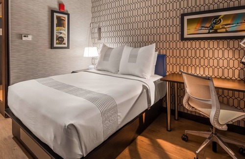 Greenwood Hotel | GLō Best Western Brooklyn NYC