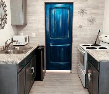 Palisades Casa | Glacier Tiny House in Irwin, ID