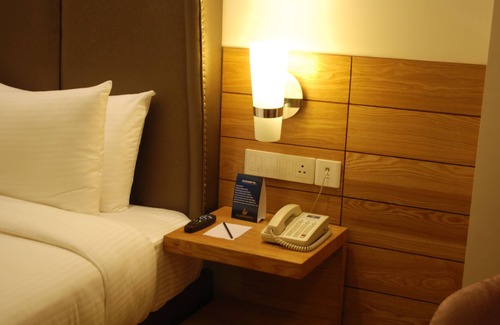 Mohali Hotel | Glades Hotel