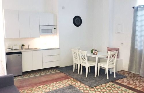 Ponce Centro Apartamento | Gladiolas 1205