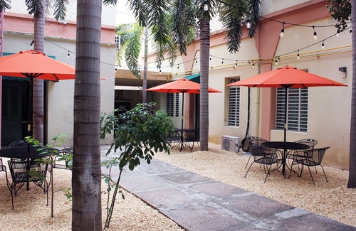 Ponce Centro Apartamento | Gladiolas 1205