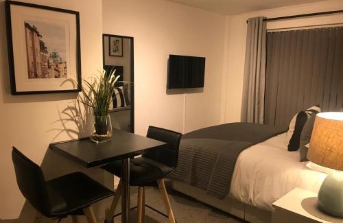Wolverhampton Casa | Glaisdale Studios
