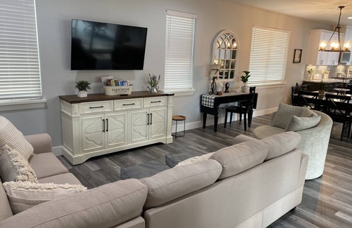 Citrus Heights Casa | Glam modern farmhouse style in a gorgeous new custom home!
