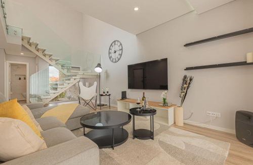 Seixal Villa | Glam Villa
