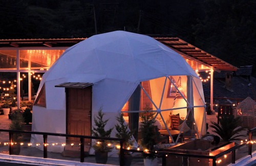 Cheog Cabaña | Glamo Home Cheog, Shimla with Private Projector, Pool Table,Hot tub