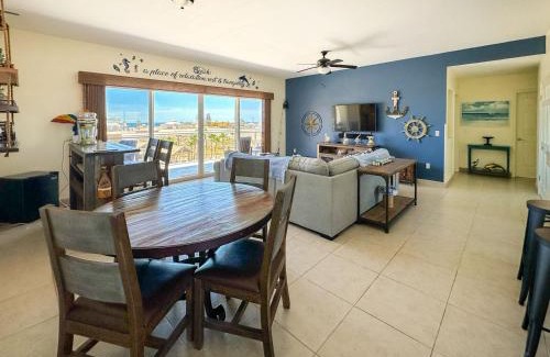 Las Conchas Casa | Glamorous Condo with Amazing Sunset #N402