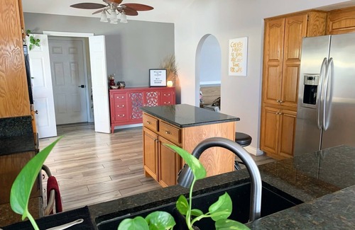 The Islands Casa | Glamorous Gilbert Getaway w/ Pool!!!