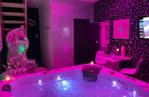 Blere Cama Y Desayuno | Glamour spa privatif