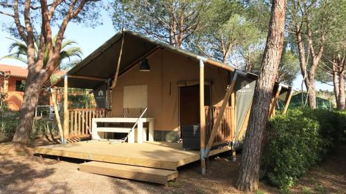 Lacona Otro | Glamping at Elba