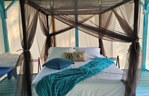 Seneca Falls Otro | Glamping at Meadeville Farm