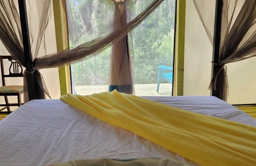 Seneca Falls Otro | Glamping at Meadeville Farm