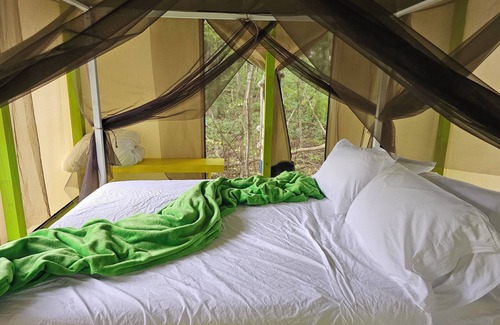 Seneca Falls Otro | Glamping at Meadeville Farm