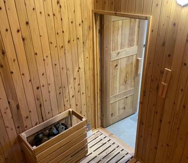 Shoshi Otro | glamping base YOLO