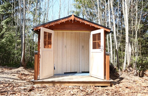 Duncan Alquiler De RV | Glamping Bunkie Cabin Near the Cowichan River