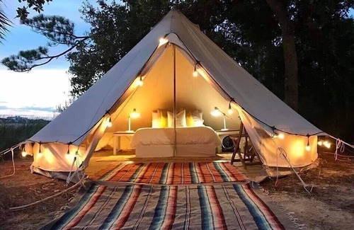 Vero Beach Cabina | Glamping Cabin