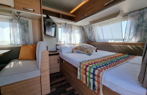 Mitzpe Ramon Otro | Glamping Caravans At The Farm! - גלמפינג קרוואנים בחווה