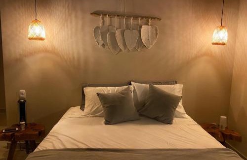 La Mesa Otro | Glamping Entrearboles - Bellavista