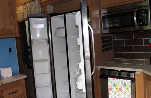 Mentone Casa | Glamping In Style In At 1776 RV & Campground In Mentone