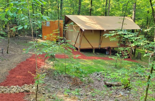 Sevierville Alquiler De RV | GLAMPING IN THE SMOKIES--PRIVATE--LAKE ACCESS