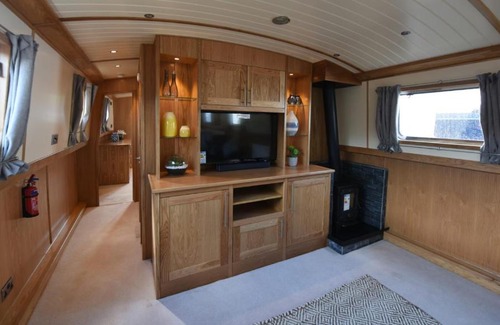 Lydd Otro | glamping, lodges and camping pitches