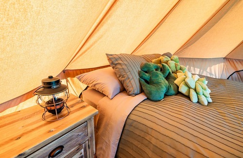 Whitehall Otro | Glamping Nature Tent #3