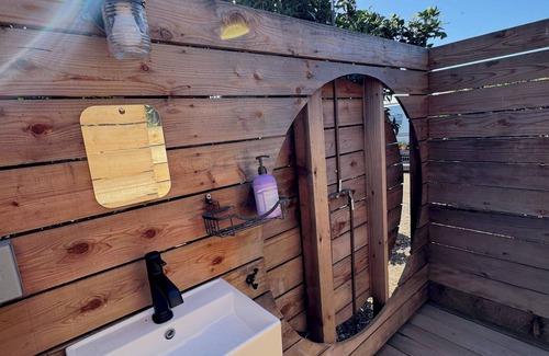 Kalispell Cabina | Glamping Near Glacier & Whitefish, 80 Ac, River Access, 360° Mtn Views: Tent C