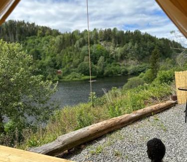 Porsgrunn Otro | Glamping on idyllic lake, paddle boards & rowboat