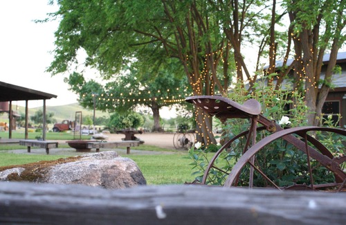 San Miguel Cabina | Glamping Paso Robles! Ultimate countryside farm stay!