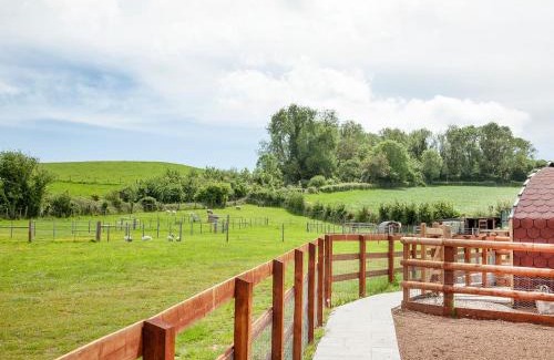 Liverton Casa | Glamping Pod 1