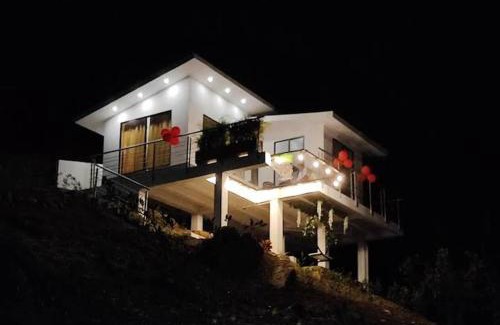 San Gil Chalet De Esquí | GLAMPING SAN GIl TRINIDAD CIELO