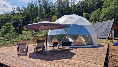 Rastiste Otro | Glamping Tara