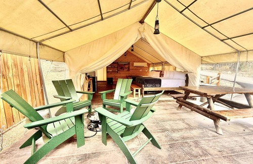 Orderville Alquiler De RV | Tienda n. ° 1 en East Zion Resort (dos camas Queen)