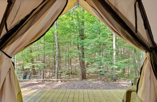Middle Grove Alquiler De RV | Glamping Tent on 60 acres with stream