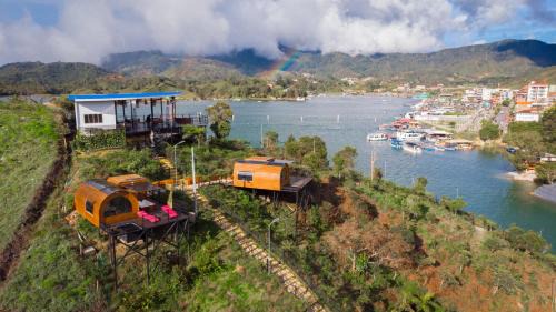 Guatape Hotel | Glamping The Mountain