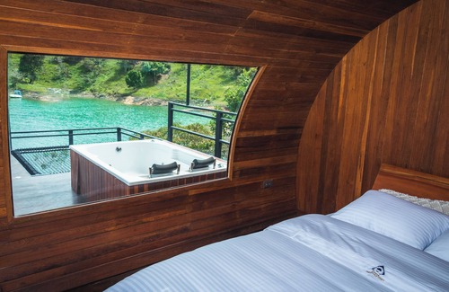 Guatape Hotel | Glamping The Mountain