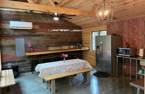 Means Cabina | Glamping Unit #3 - Punkin Hollow Resort