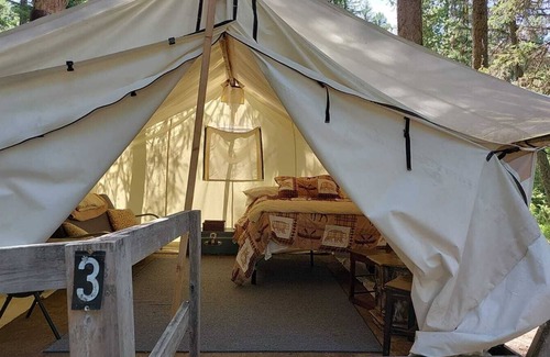 Olney Alquiler De RV | Glamping Wall Tent 3/furnished 1 Queen and 1 futon