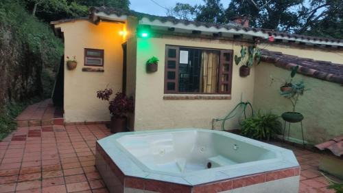 San Francisco Cama Y Desayuno | GLAMPING Y CABAÑAS Travel Experiences Agencia de Turísmo