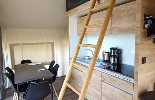 Houthem Casa | Glampingtent Papilio 4 by Interhome