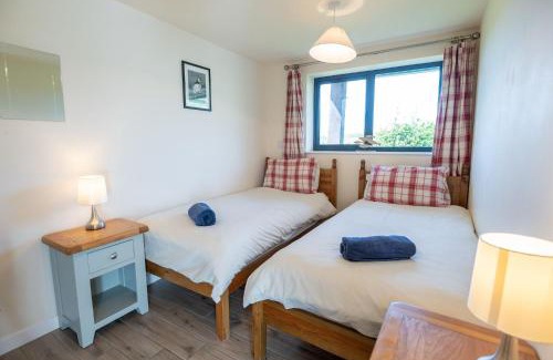 Cylch-Y-Garn Casa | Glan Yr Afon