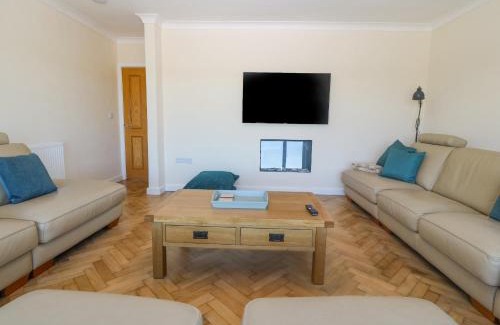 Ty Croes Casa | Glanffraw