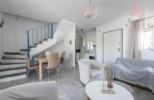 Pefkochori Apartamento | Glarokavos Escape Villa, Nilie Hospitality MGMT