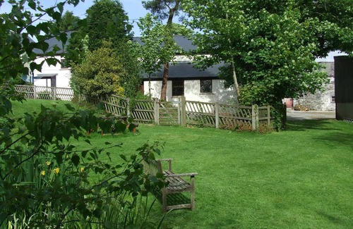 Whitland Cabaña | Glascoed Farmhouse, Whitland