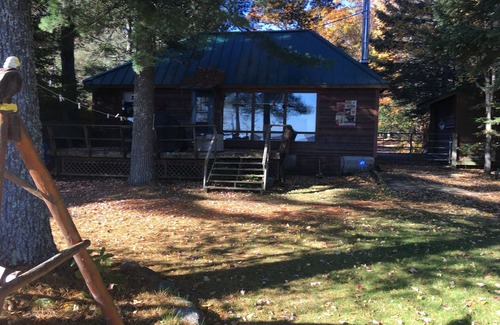 Land O Lakes Cabina | Glaser's Lake Cottage- Private Home on Lac Vieux Desert