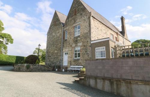Llandwrog Casa | Glasfryn